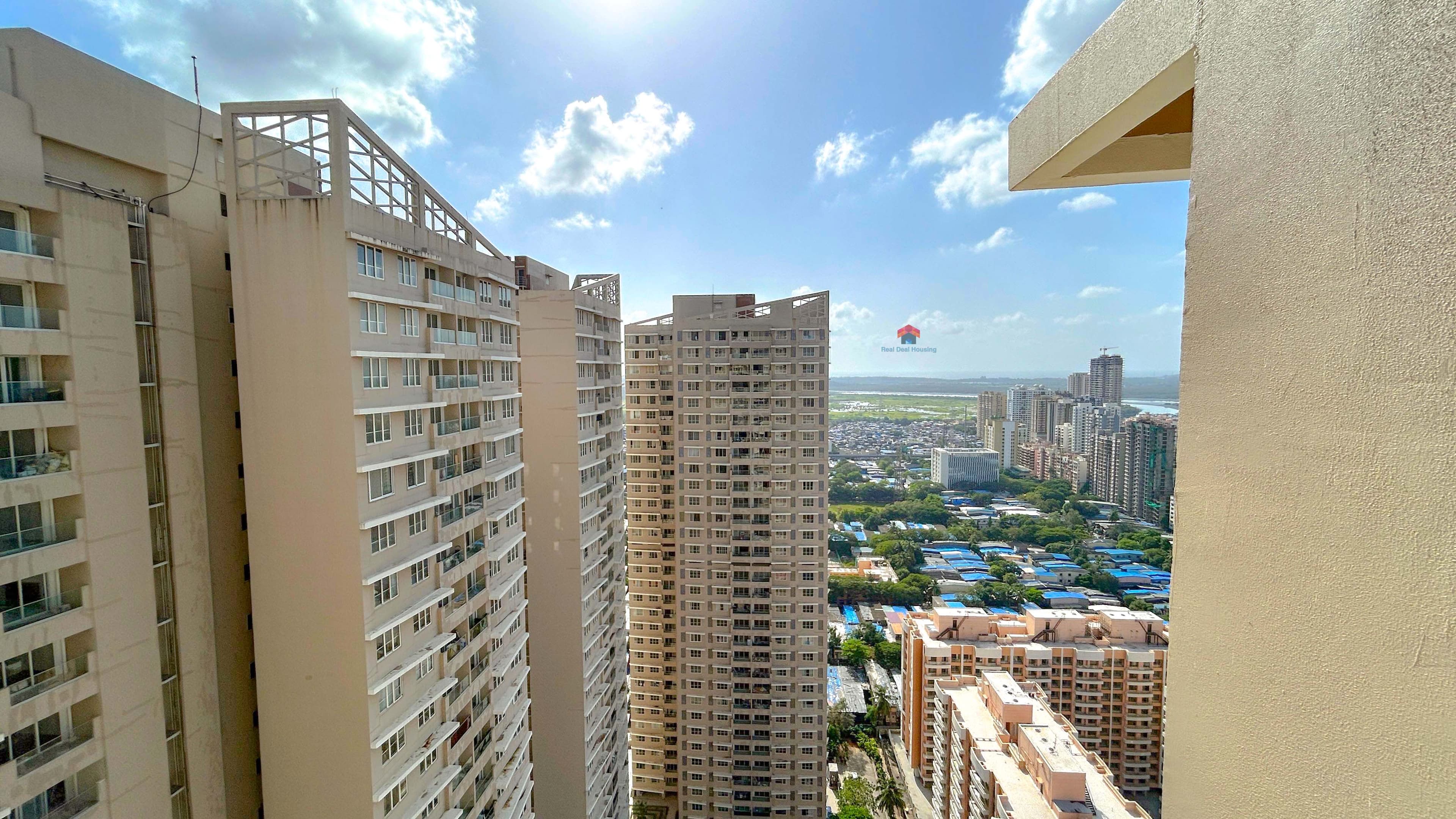 North-south facing 3 BHK in Kalpataru Radiance