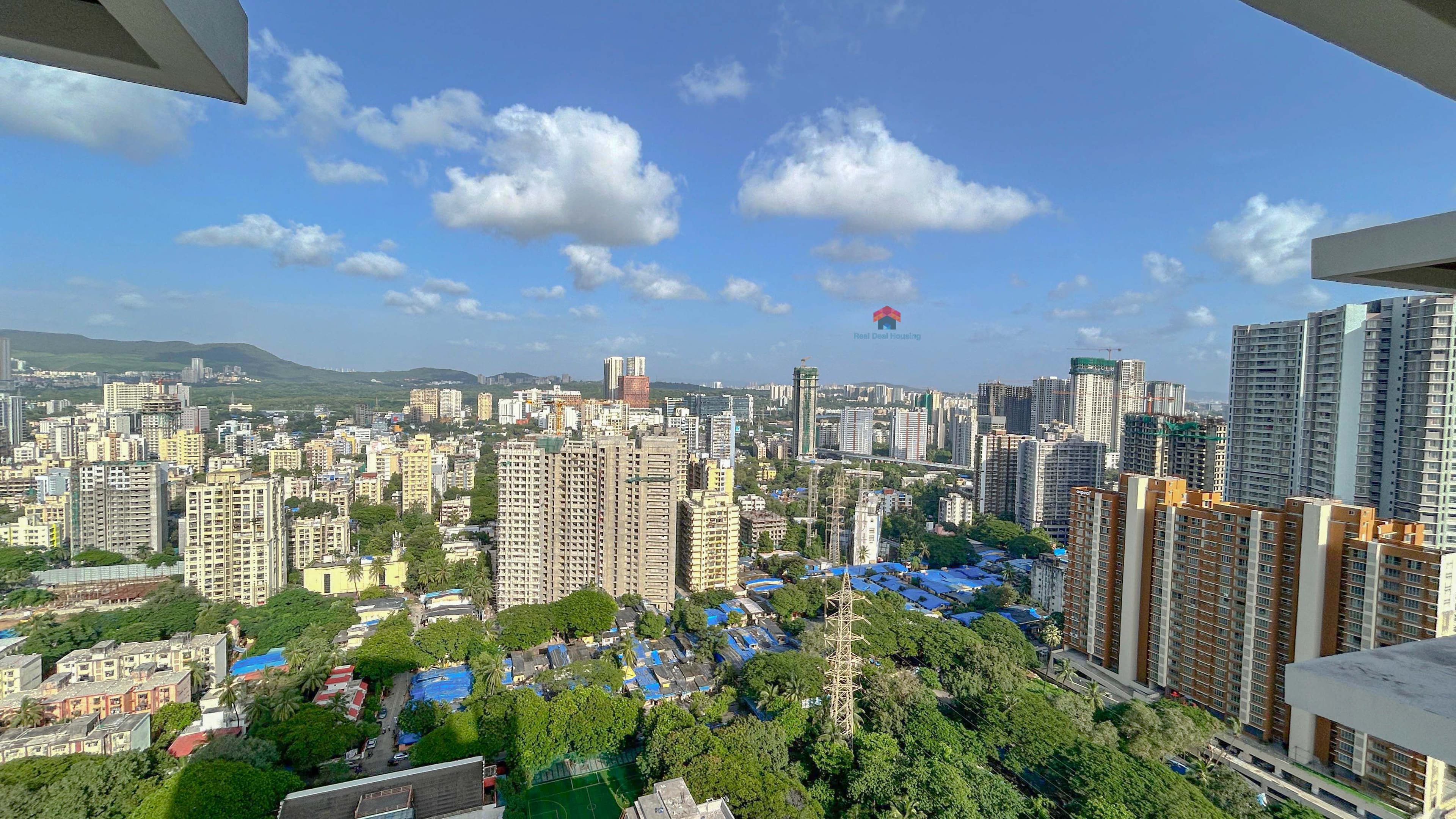 East-west facing 3 BHK in Kalpataru Radiance