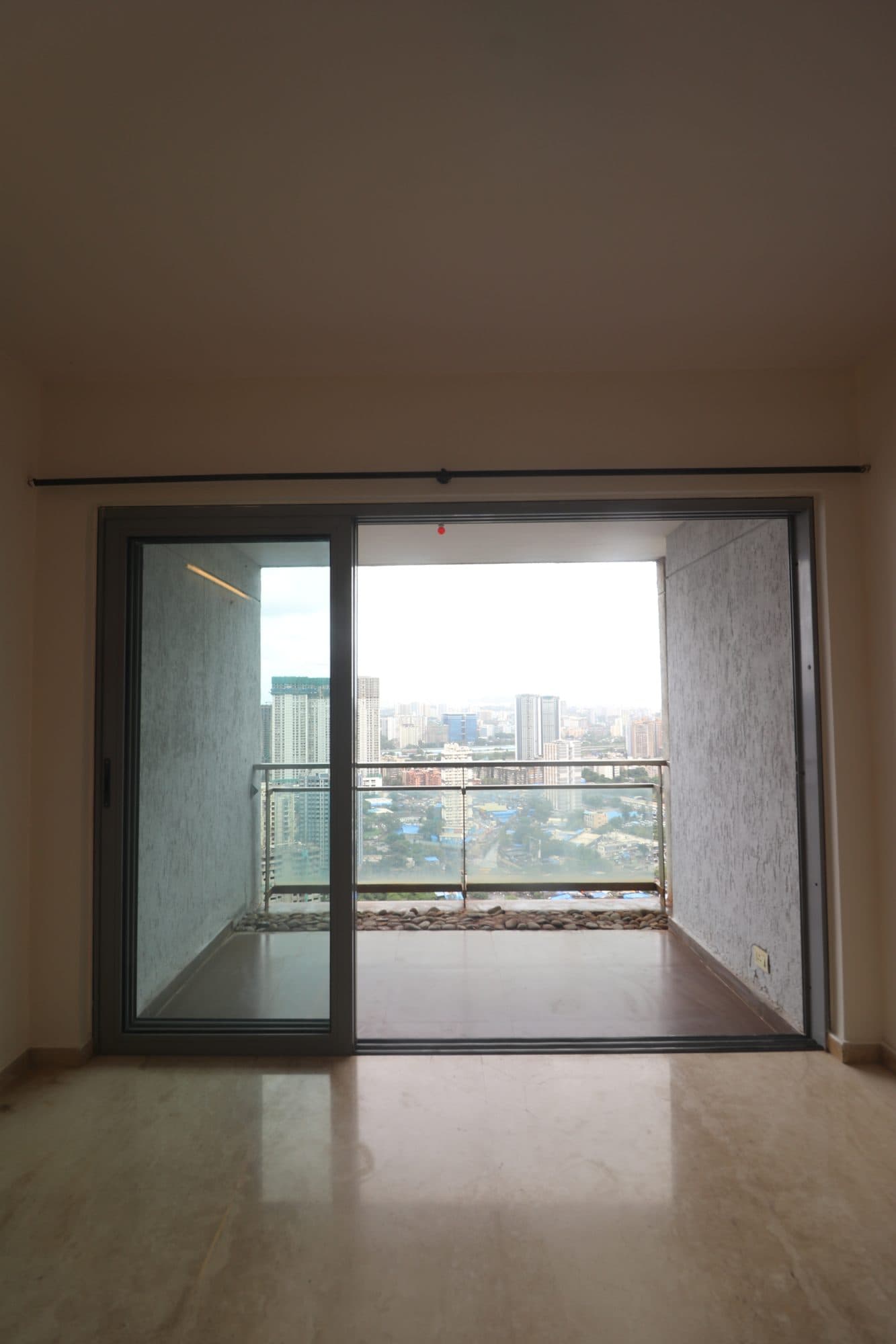 2.5 BHK with the same layout in Imperial Heights, photo 4